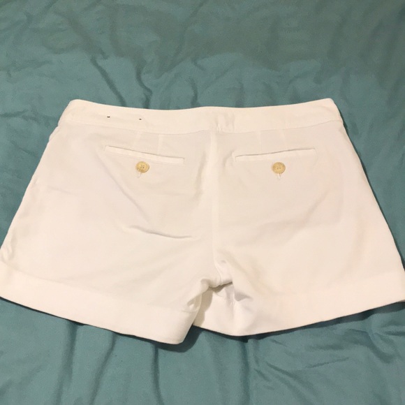 Like new Ann Taylor shorts size 8 - Picture 2 of 4